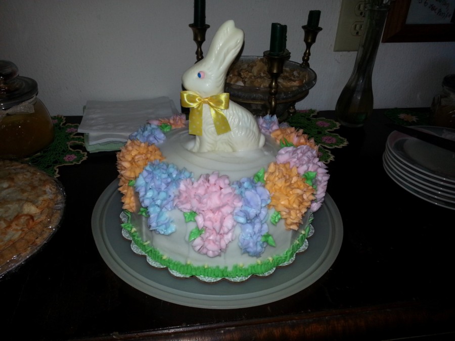 Yes, We Do Cakes Too! Easter 2014